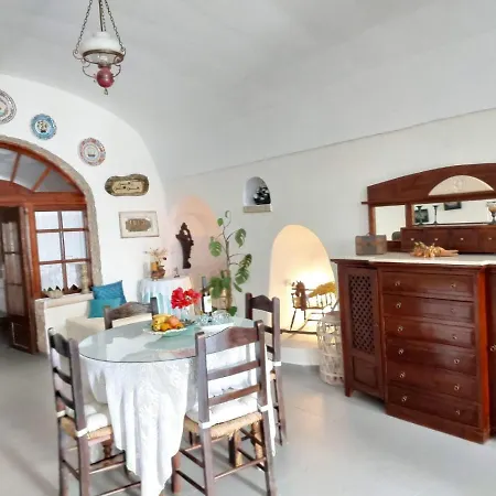 Cavehouse 1817 Vothonas